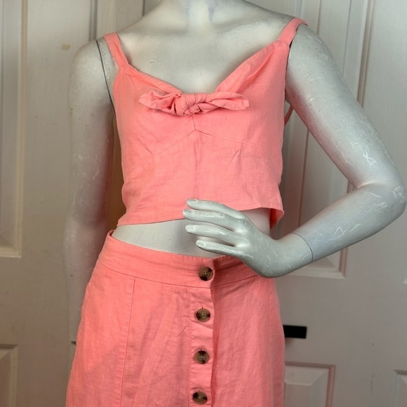 Universal Thread Pink Button-Front Midi Skirt And Crop Top. C43 - Picture 8 of 17